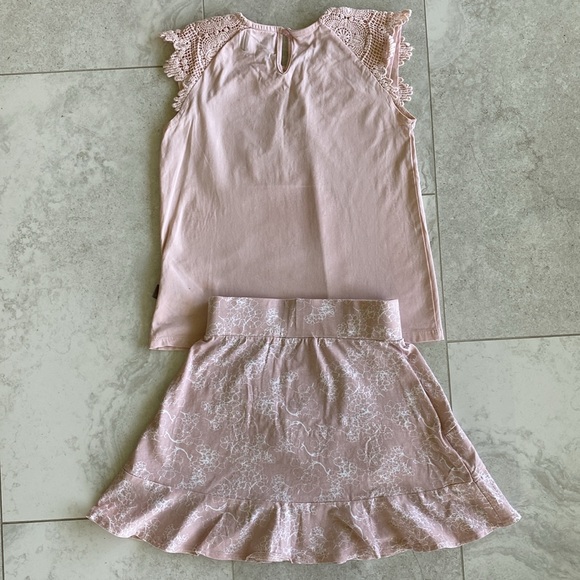 Creamie matching skirt set - Picture 11 of 16